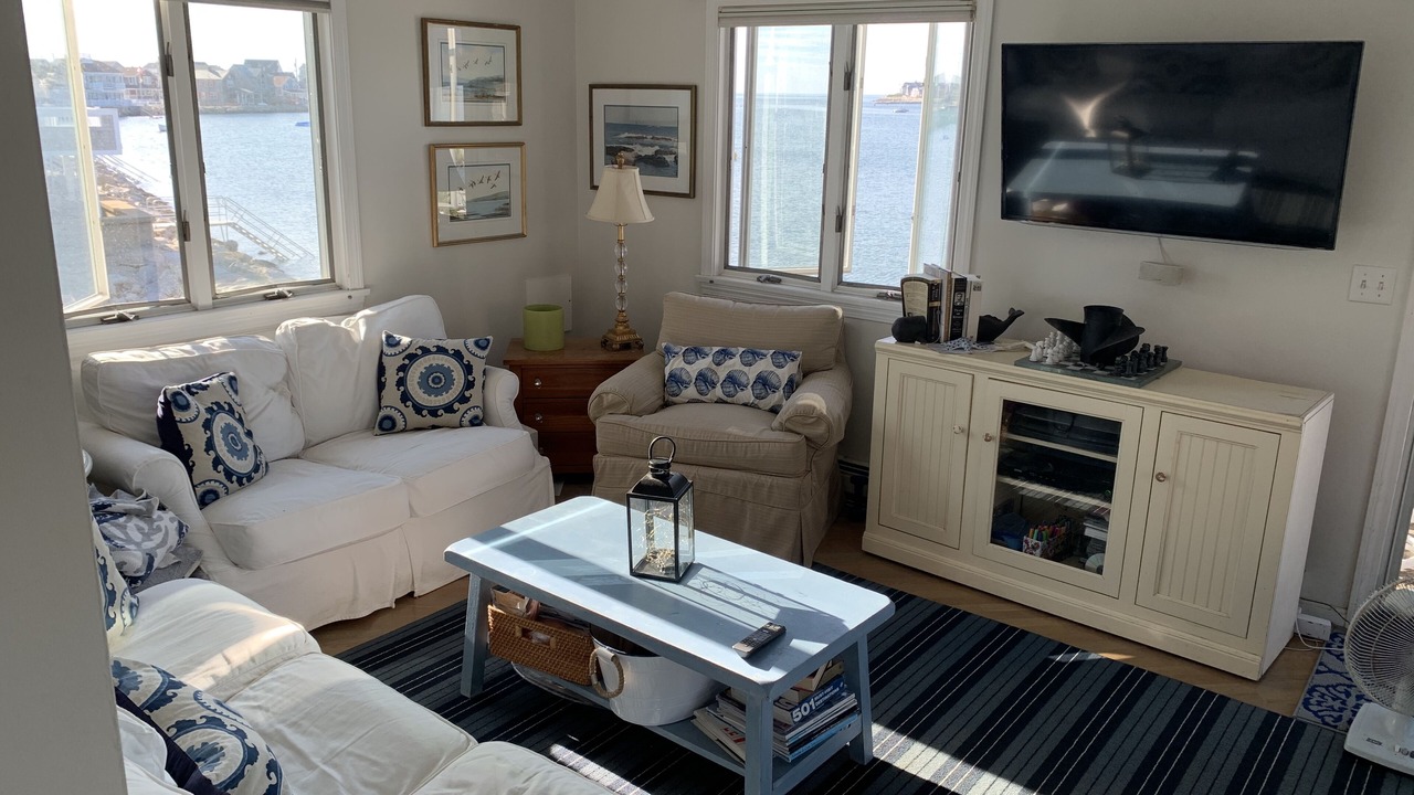 Photo of Livingroom in Scituate