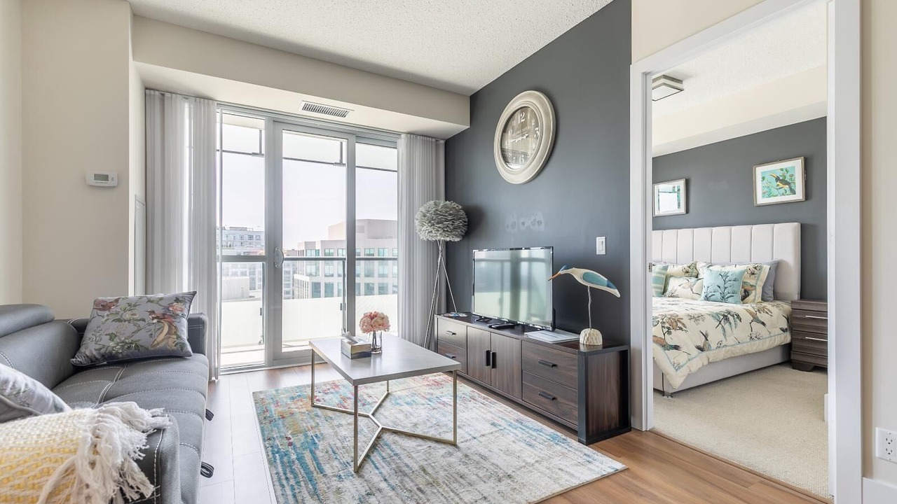 Photo of Livingroom in Toronto Entertainment District