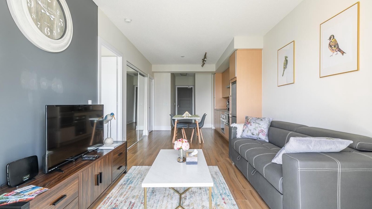 Photo of Livingroom in Toronto Entertainment District