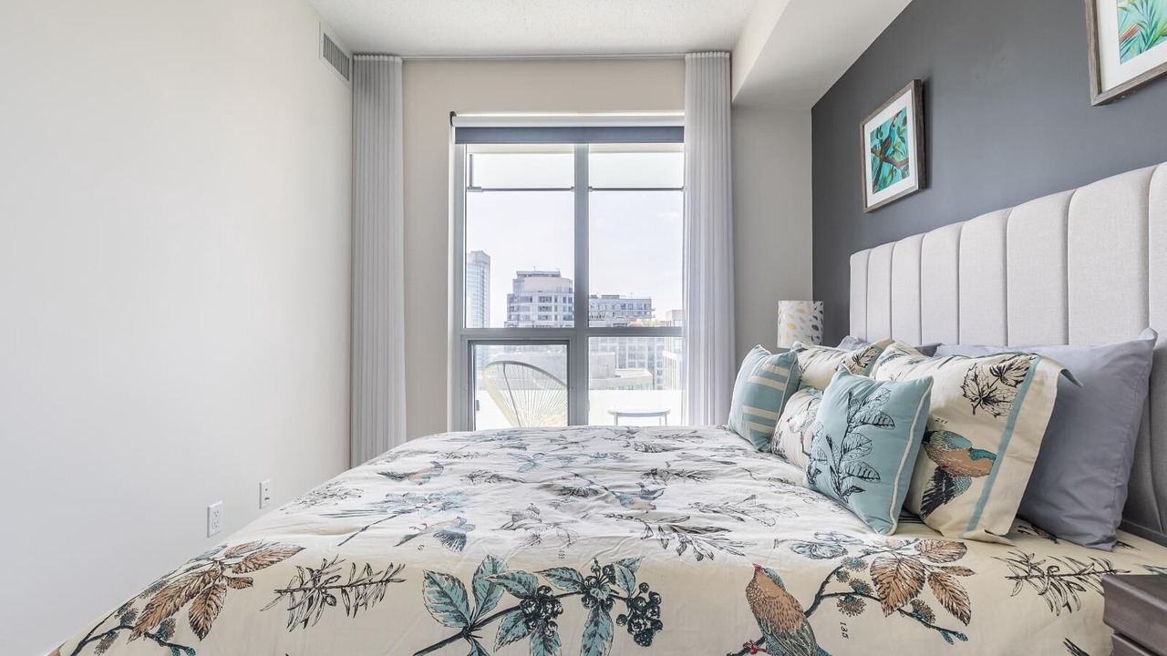 Photo of Bedroom in Toronto Entertainment District
