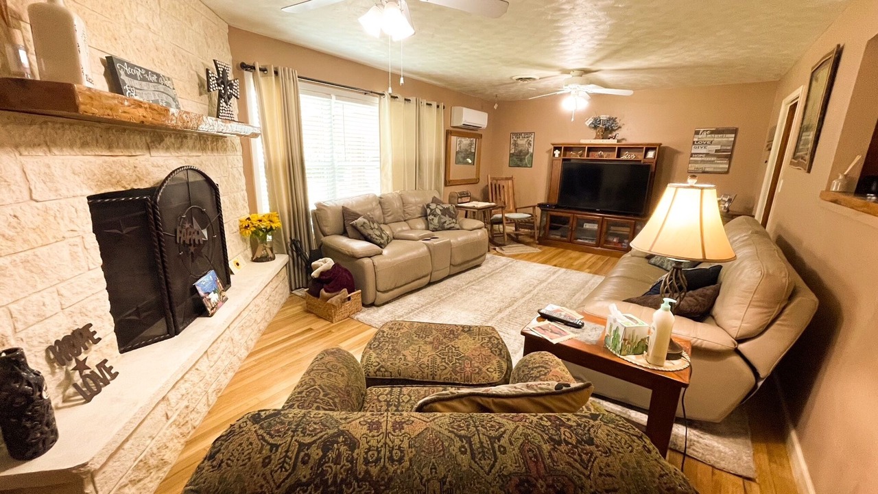 Photo of Livingroom in New Braunfels