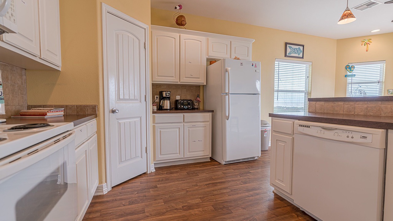 Photo of Kitchen in Surfside Beach