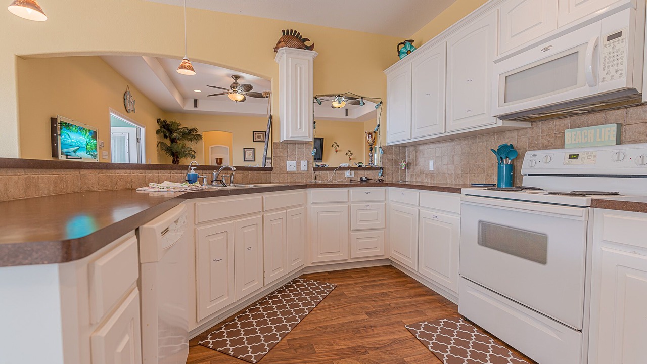 Photo of Kitchen in Surfside Beach