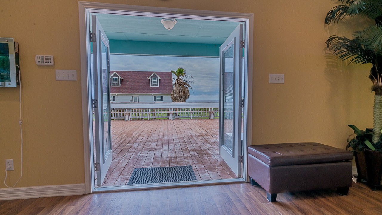 Photo of Bedroom in Surfside Beach