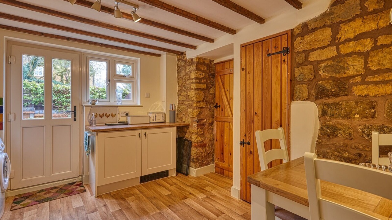 Photo of Others in Avon Dassett