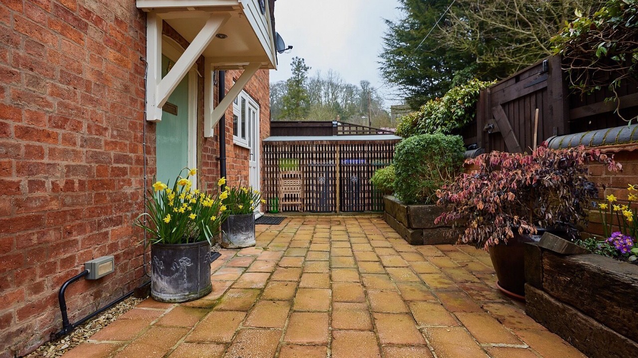 Photo of Others in Avon Dassett