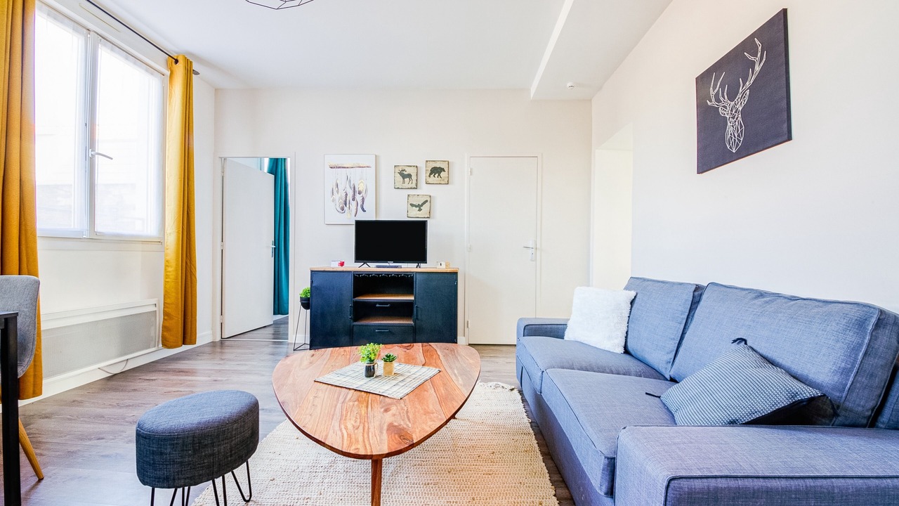 Photo of Livingroom in Talensac-Pont Morand