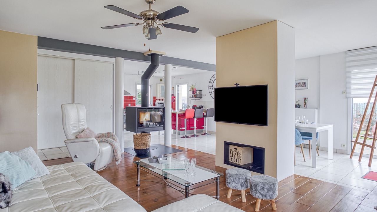 Photo of Livingroom in Saint-Pere