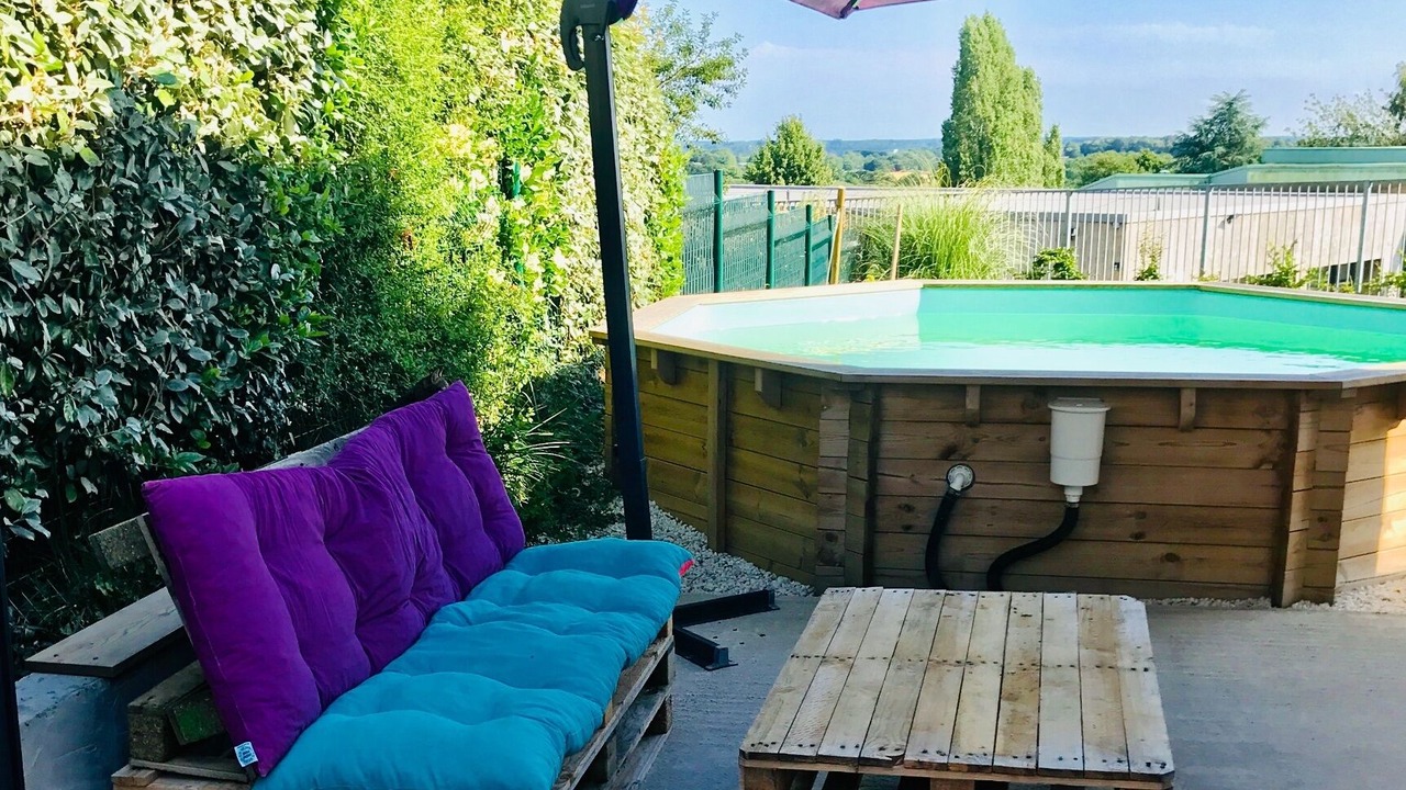Photo of Outdoor in Saint-Pere