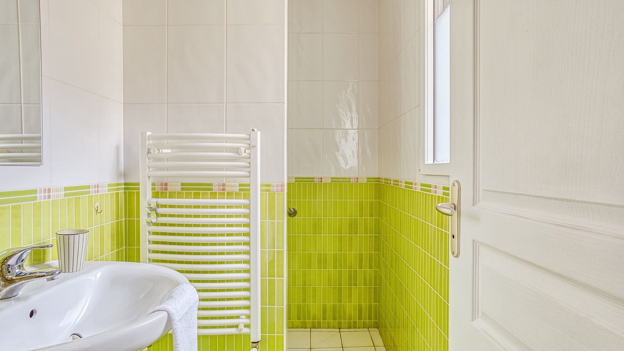 Photo of Bathroom in Saint-Pere