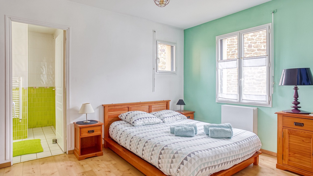 Photo of Bedroom in Saint-Pere
