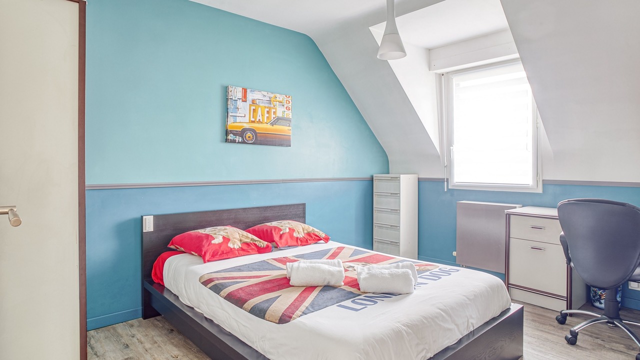 Photo of Bedroom in Saint-Pere