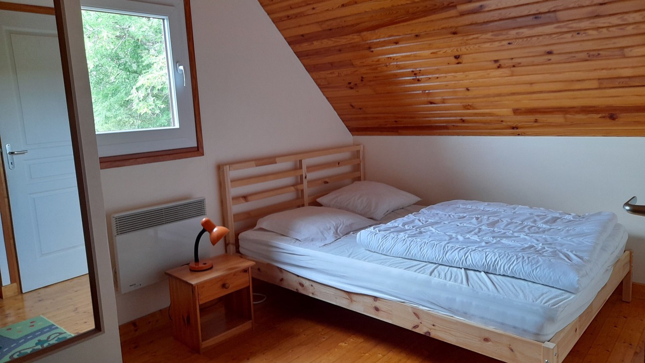 Photo of Bedroom in Chambon-sur-Lac