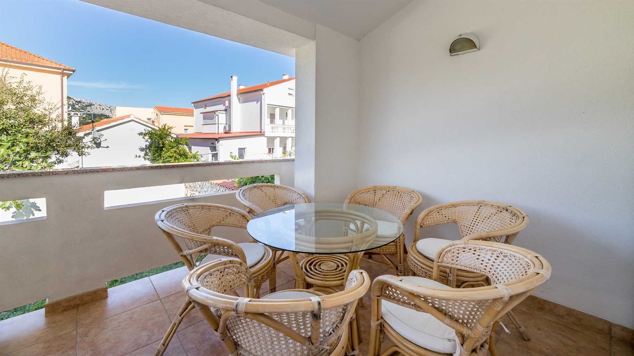 Photo of Outdoor in Baska