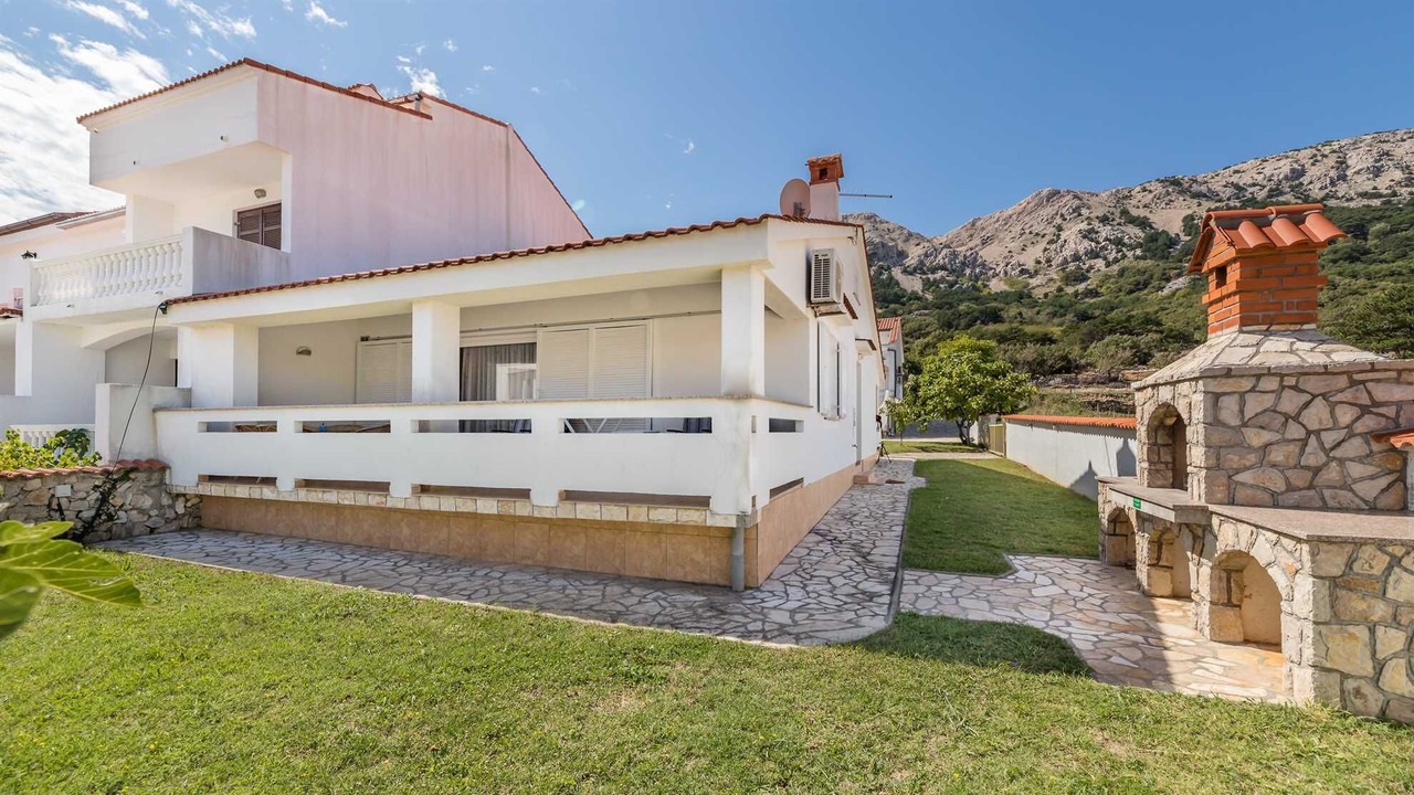 Photo of Outdoor in Baska