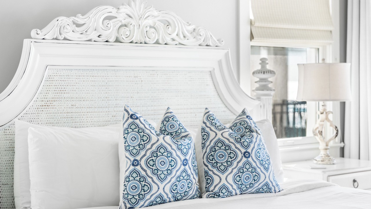 Photo of Bedroom in Delos