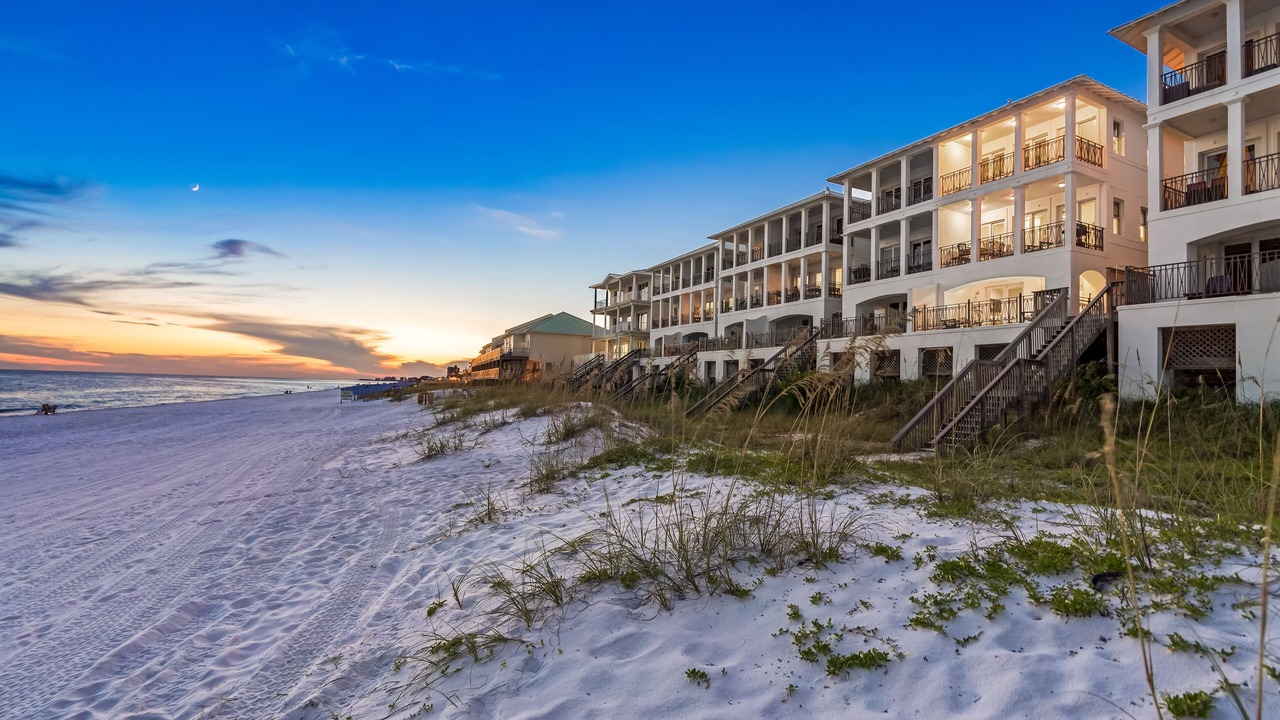 Photo of Others in Delos