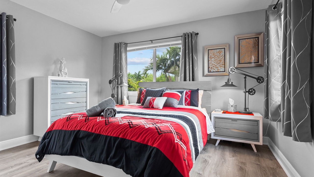 Photo of Bedroom in Coral Ridge