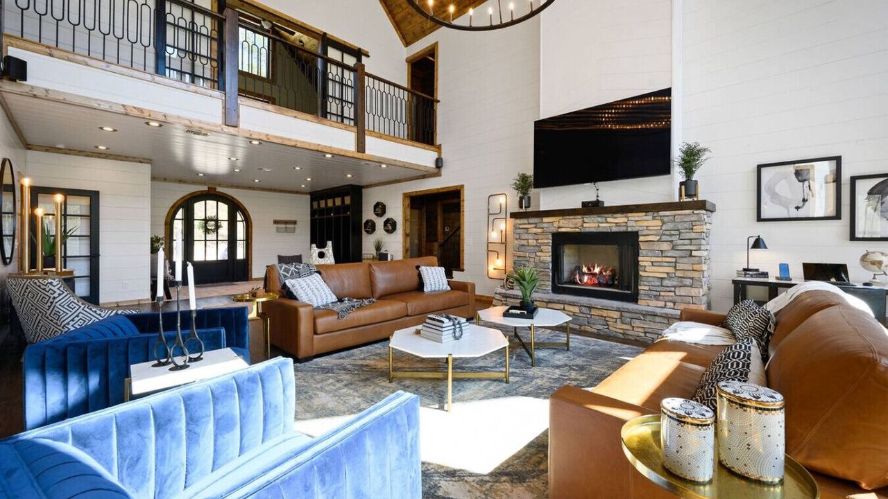Photo of Livingroom in Broken Bow