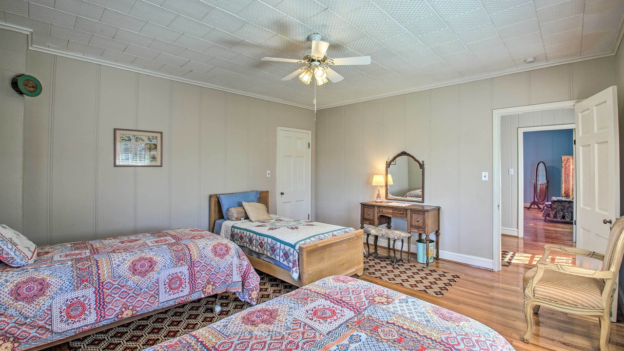Photo of Bedroom in Delight