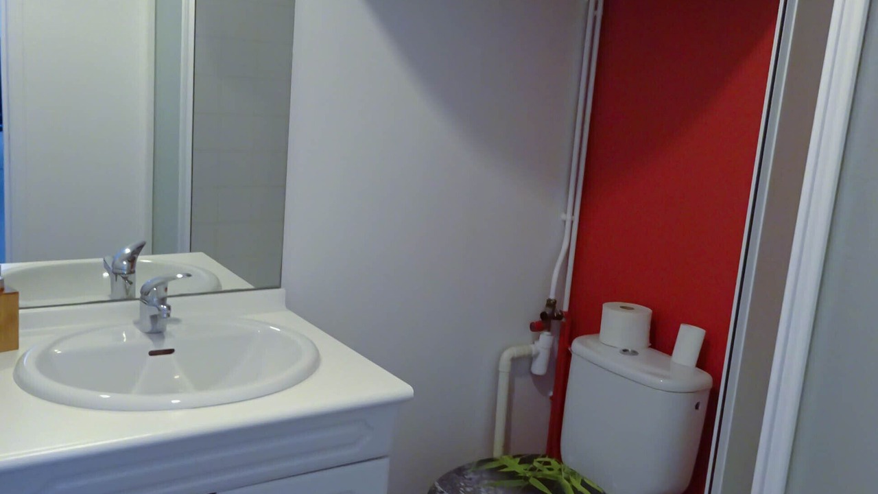 Photo of Bathroom in Decre-Cathedrale