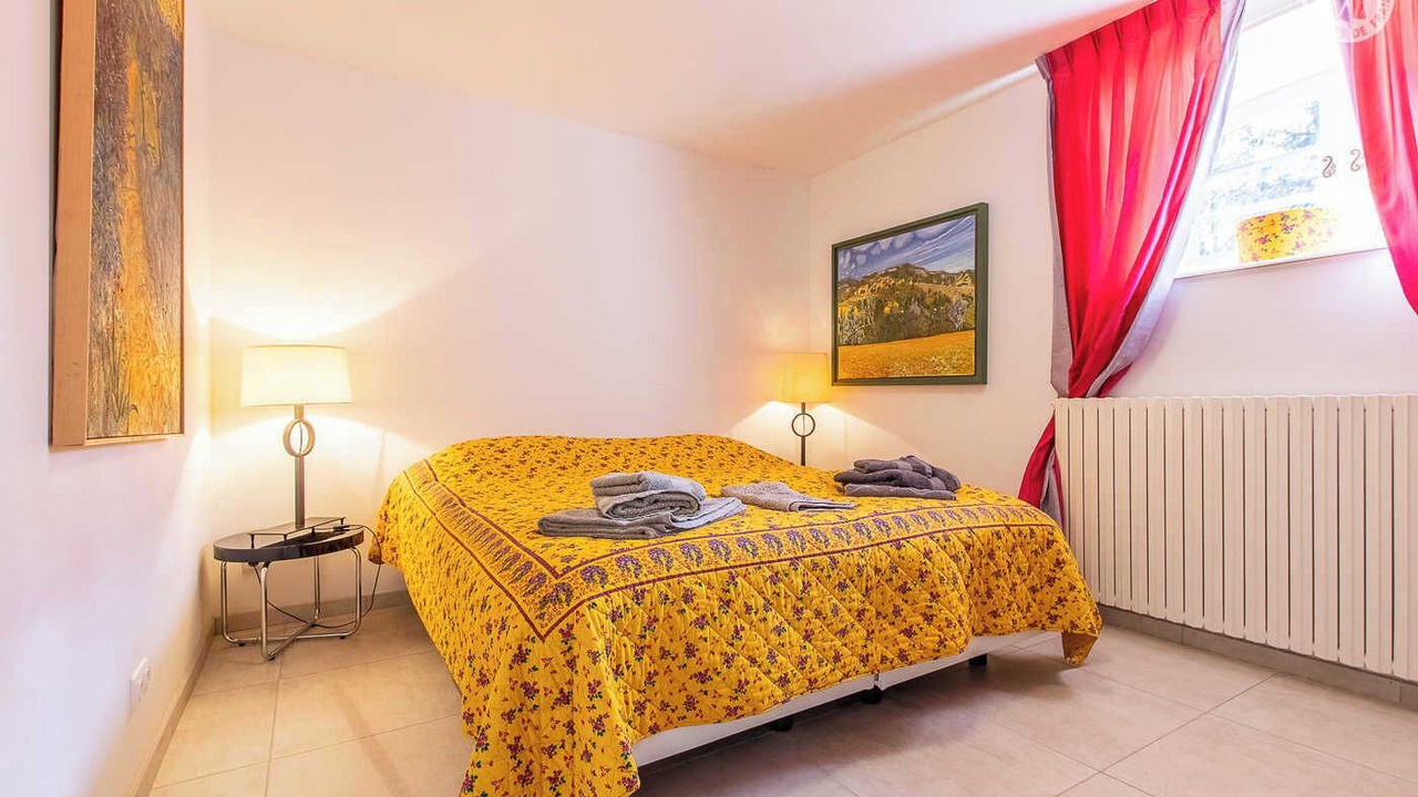 Photo of Bedroom in Cortambert