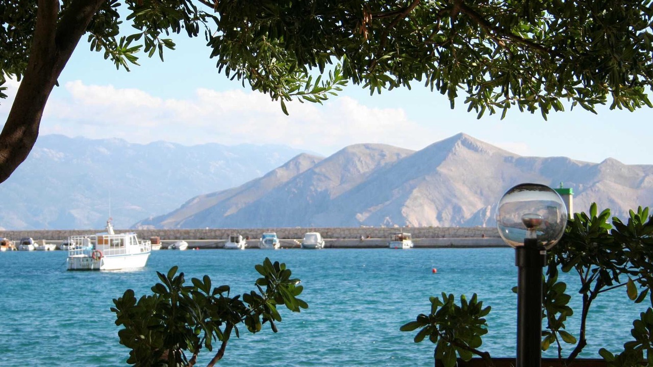 Photo of Outdoor in Baska