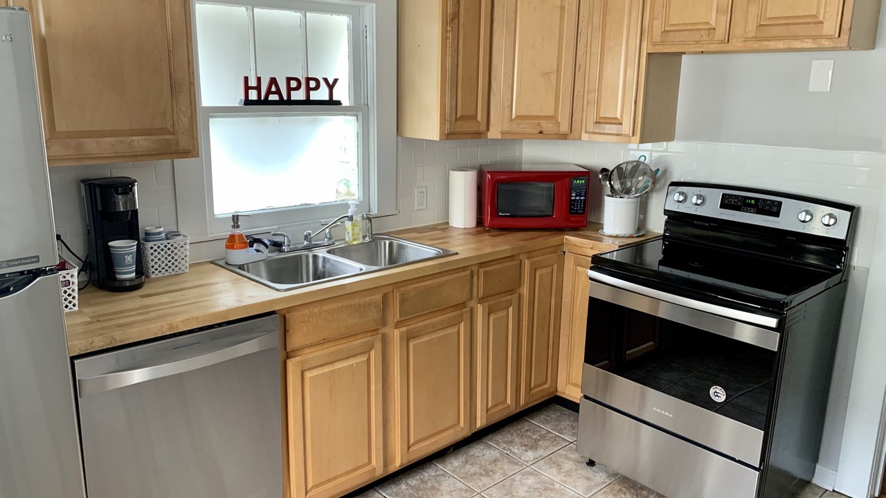 Photo of Kitchen in Spanish Town Historic District