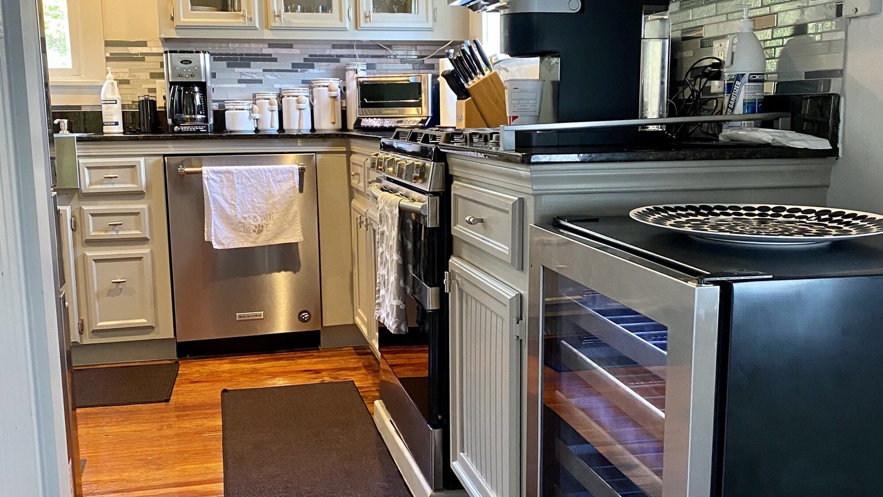 Photo of Kitchen in Washington Ave./ Memorial Park