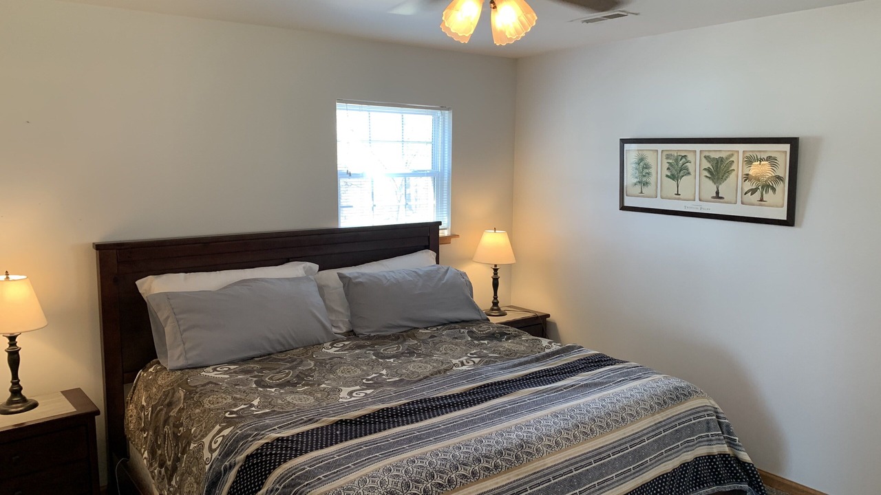 Photo of Bedroom in Pittsburg
