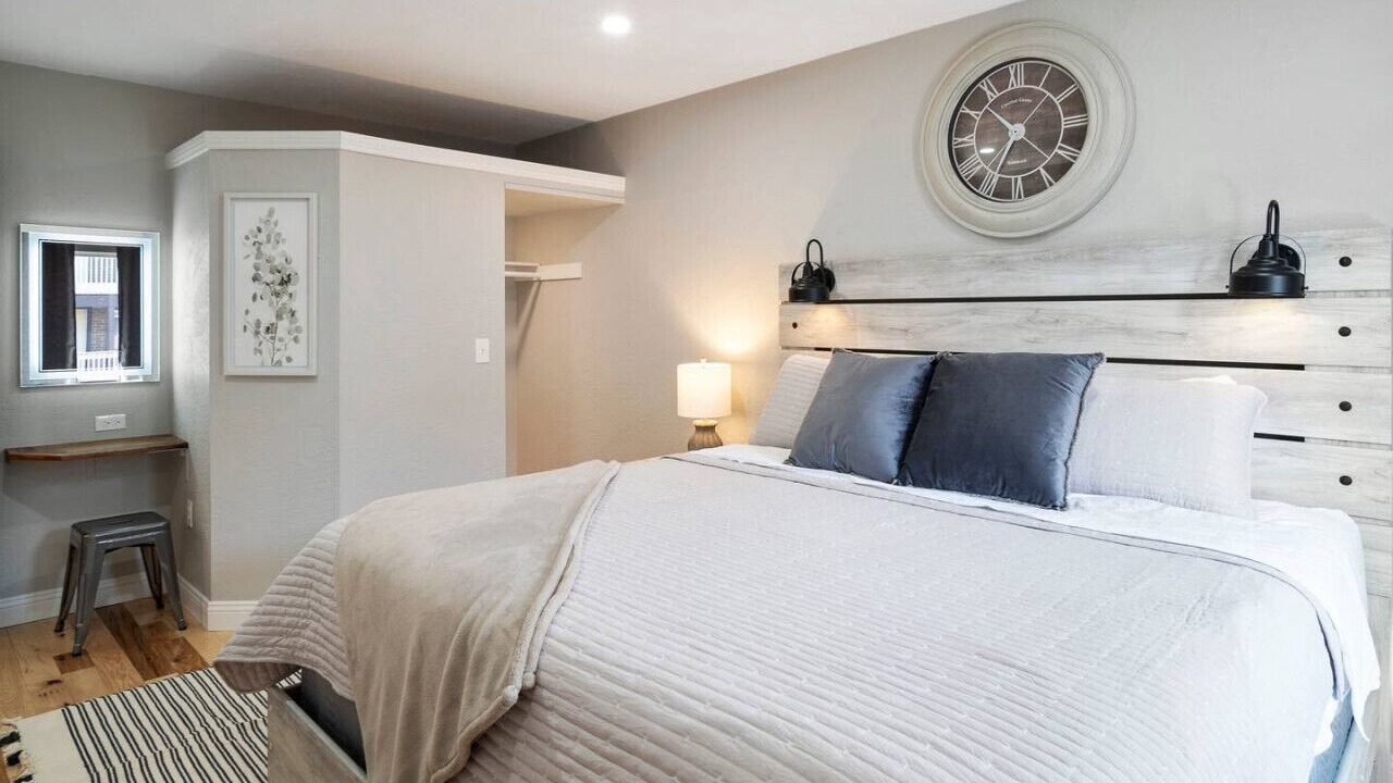 Photo of Bedroom in Whitewater
