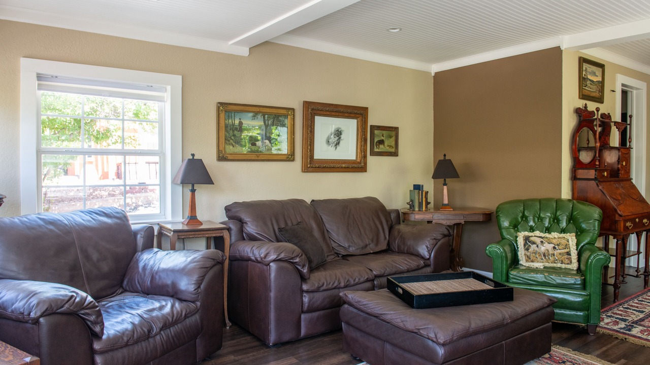 Photo of Livingroom in Hartville