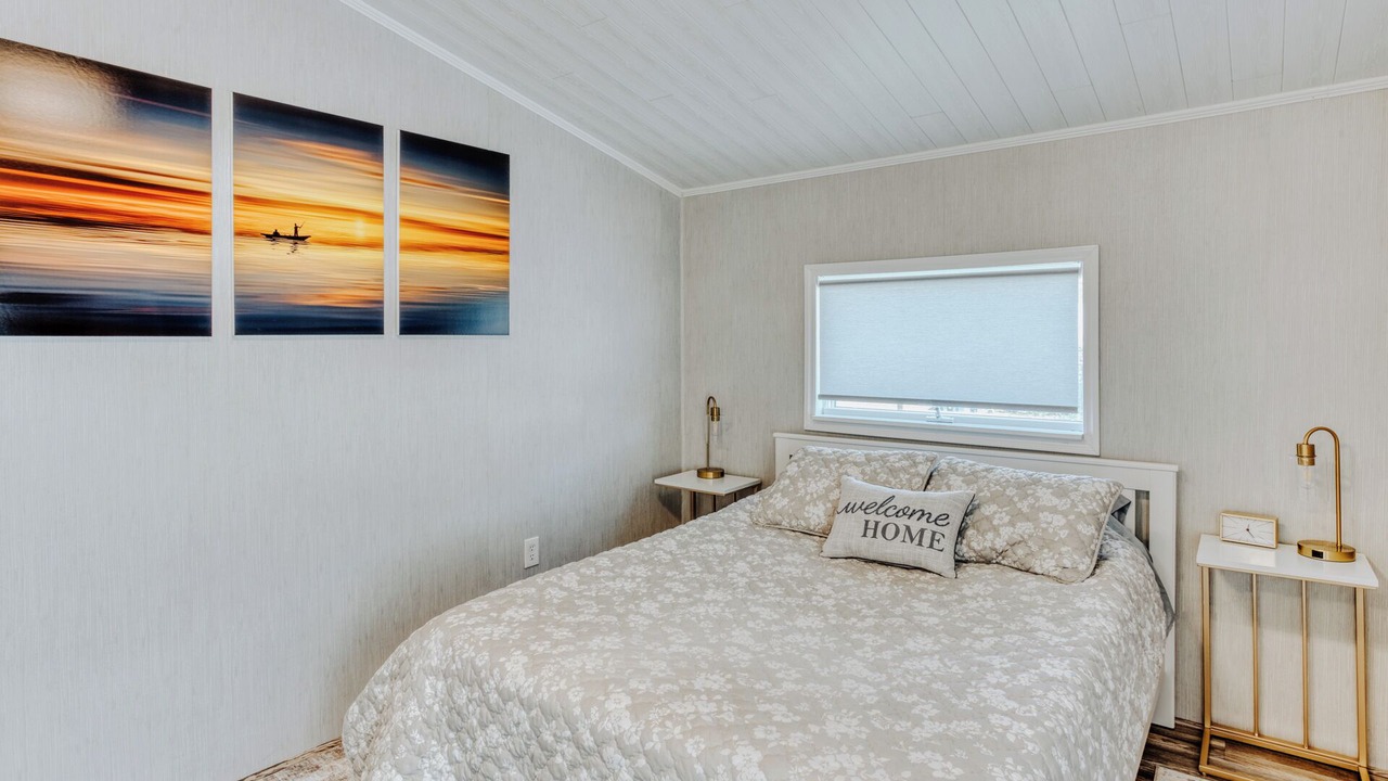 Photo of Bedroom in Painted Post