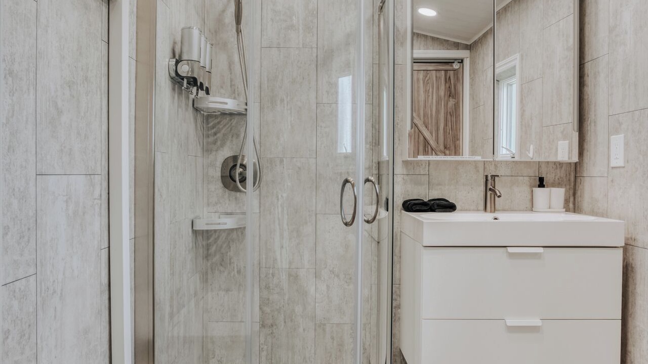 Photo of Bathroom in Painted Post