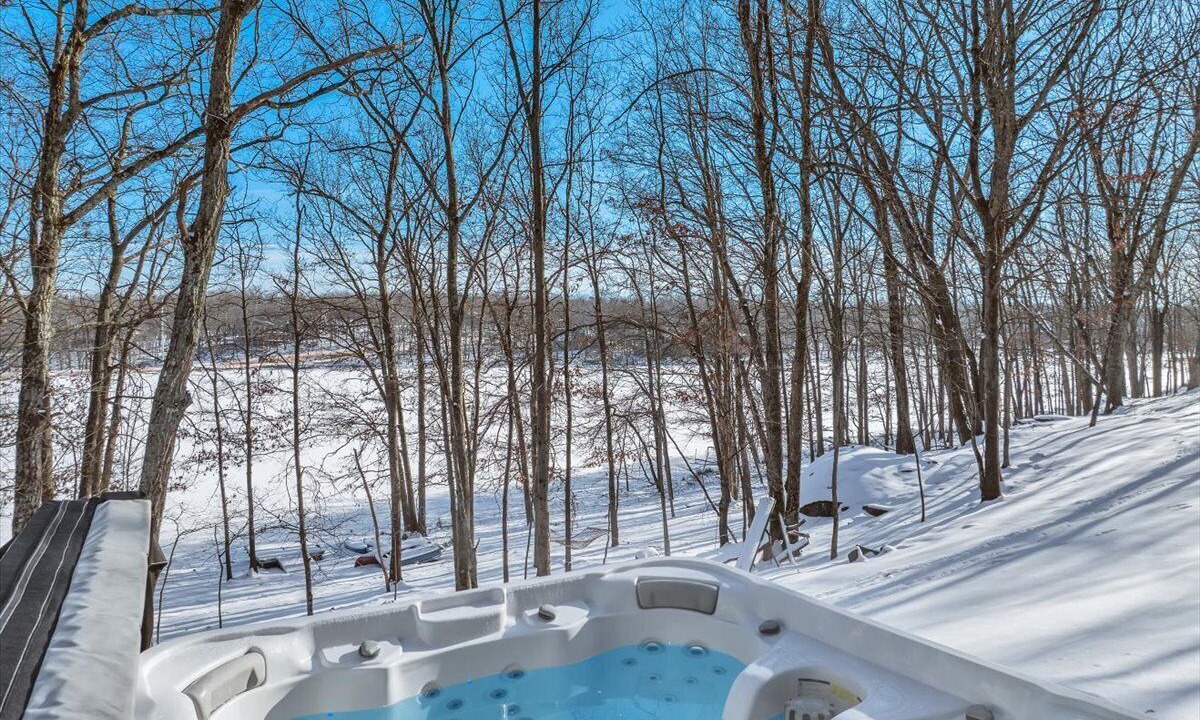 Photo of Others in Pocono Mountain Lake