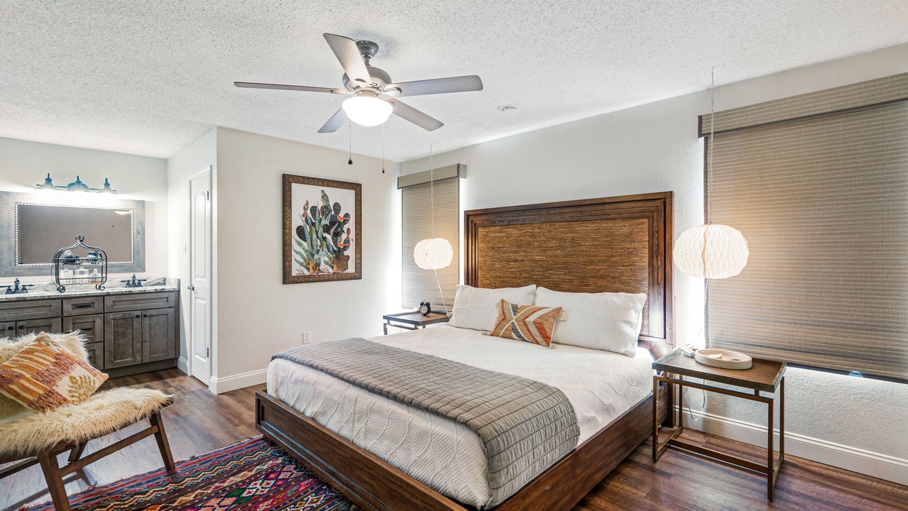 Photo of Bedroom in Woodway