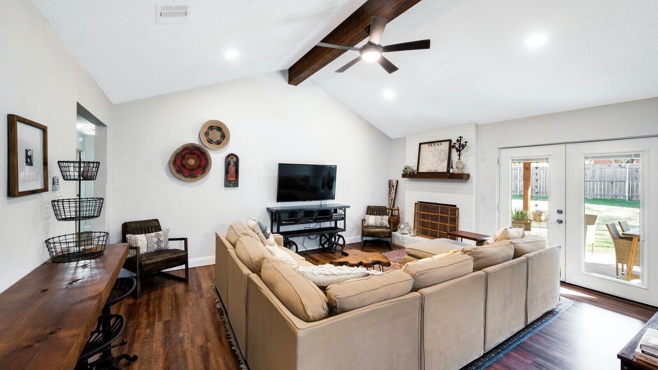 Photo of Livingroom in Woodway