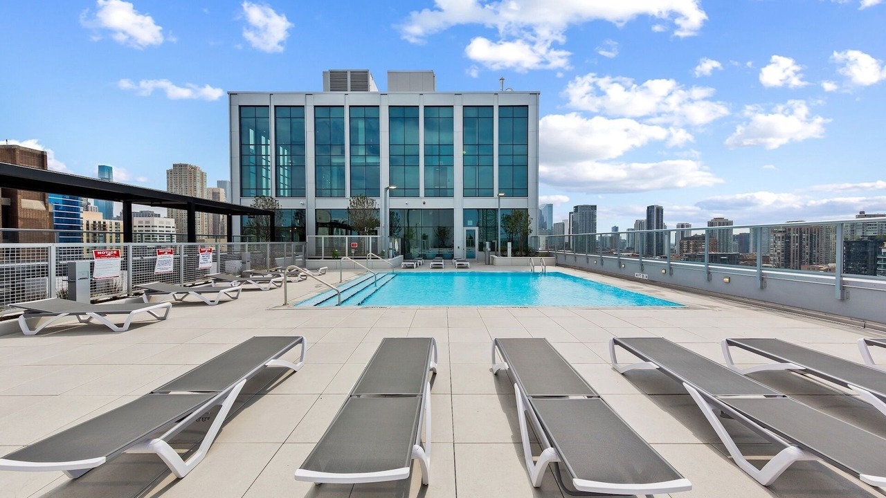 Photo of Outdoor in Near North Side