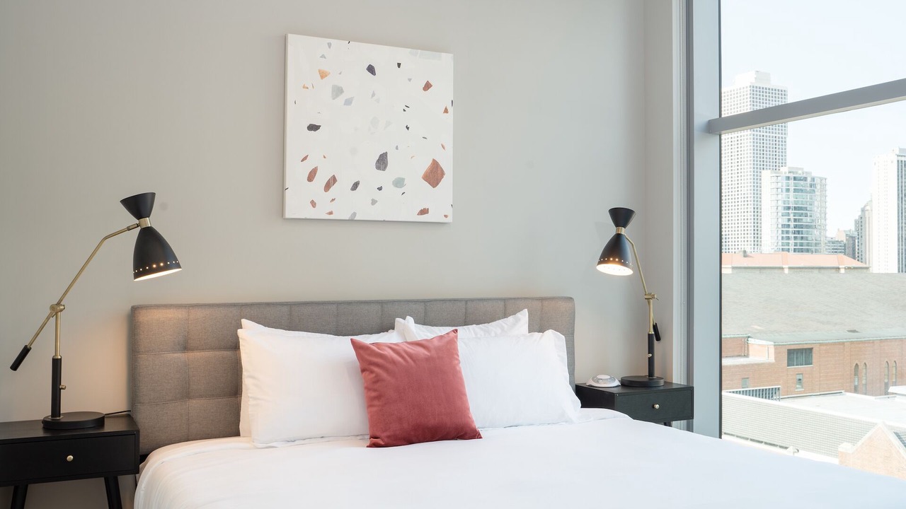 Photo of Bedroom in Near North Side