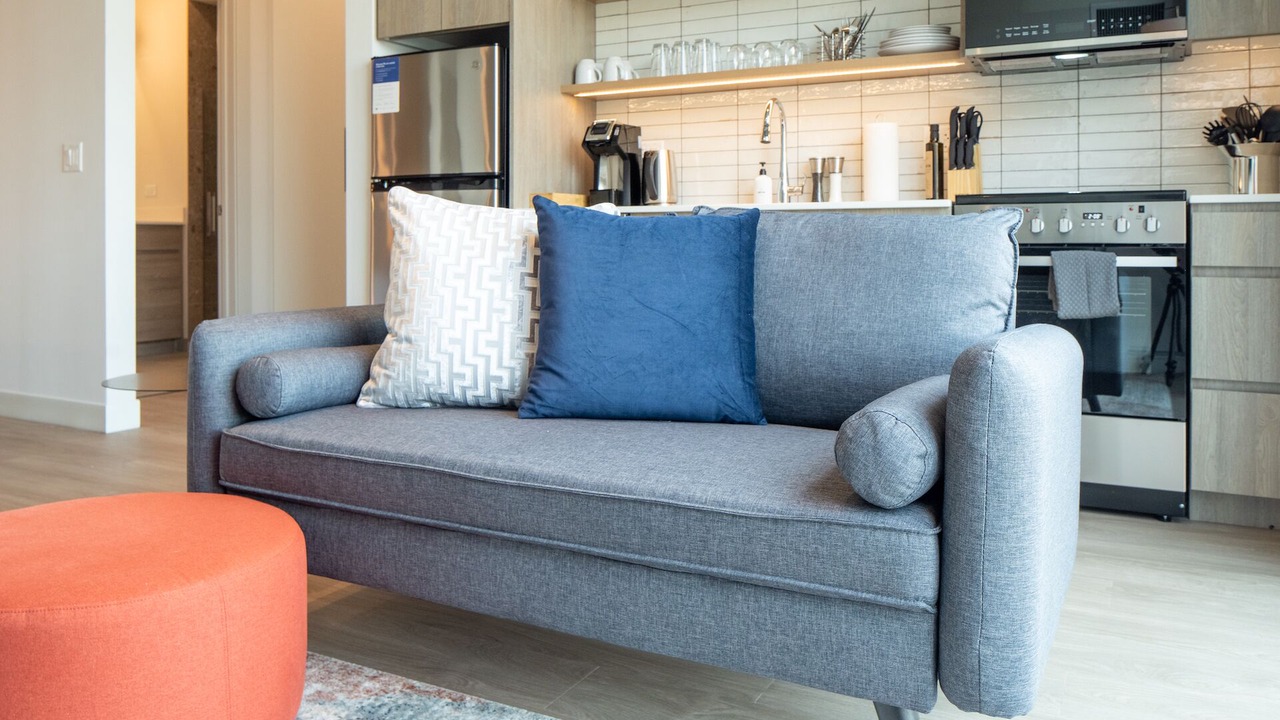 Photo of Livingroom in Near North Side