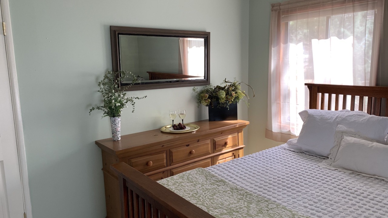 Photo of Bedroom in Pine Cove