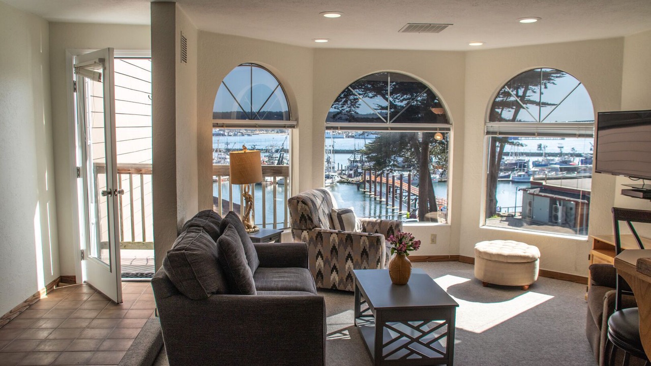 Photo of Bedroom in Historic Bayfront