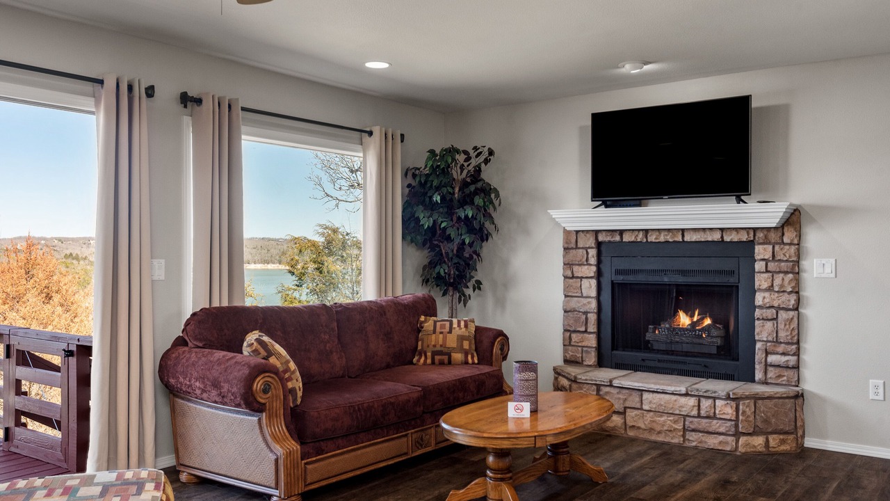 Photo of Livingroom in Lakeview