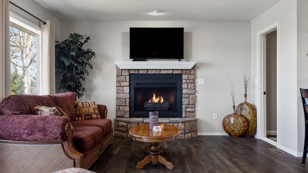 Photo of Livingroom in Lakeview