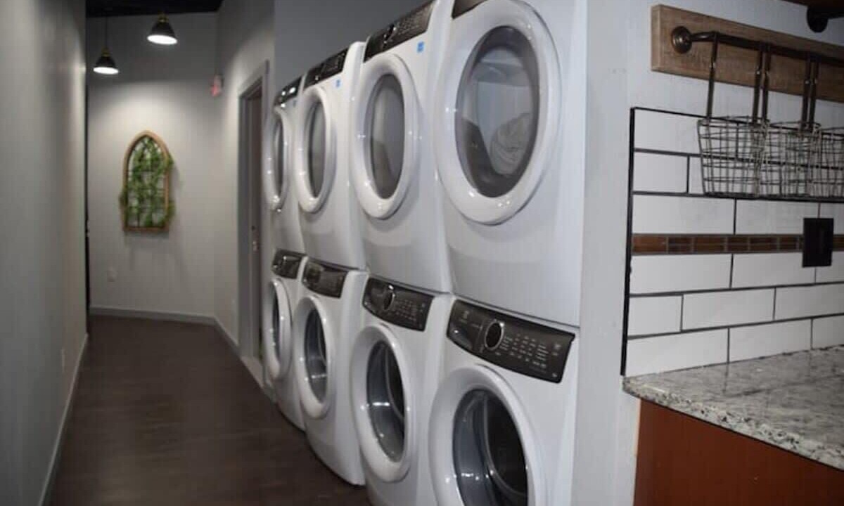 Photo of Others in Niles