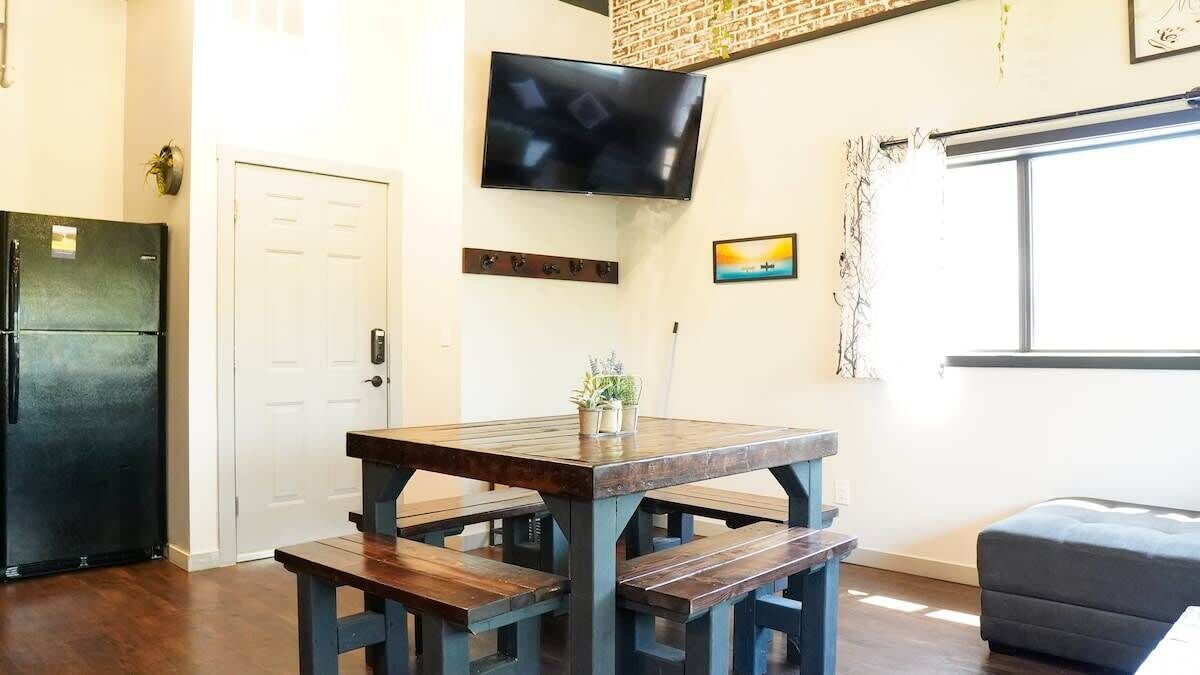 Photo of Others in Niles