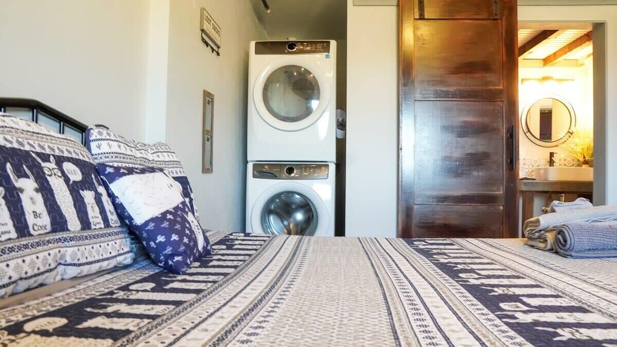 Photo of Bedroom in Niles