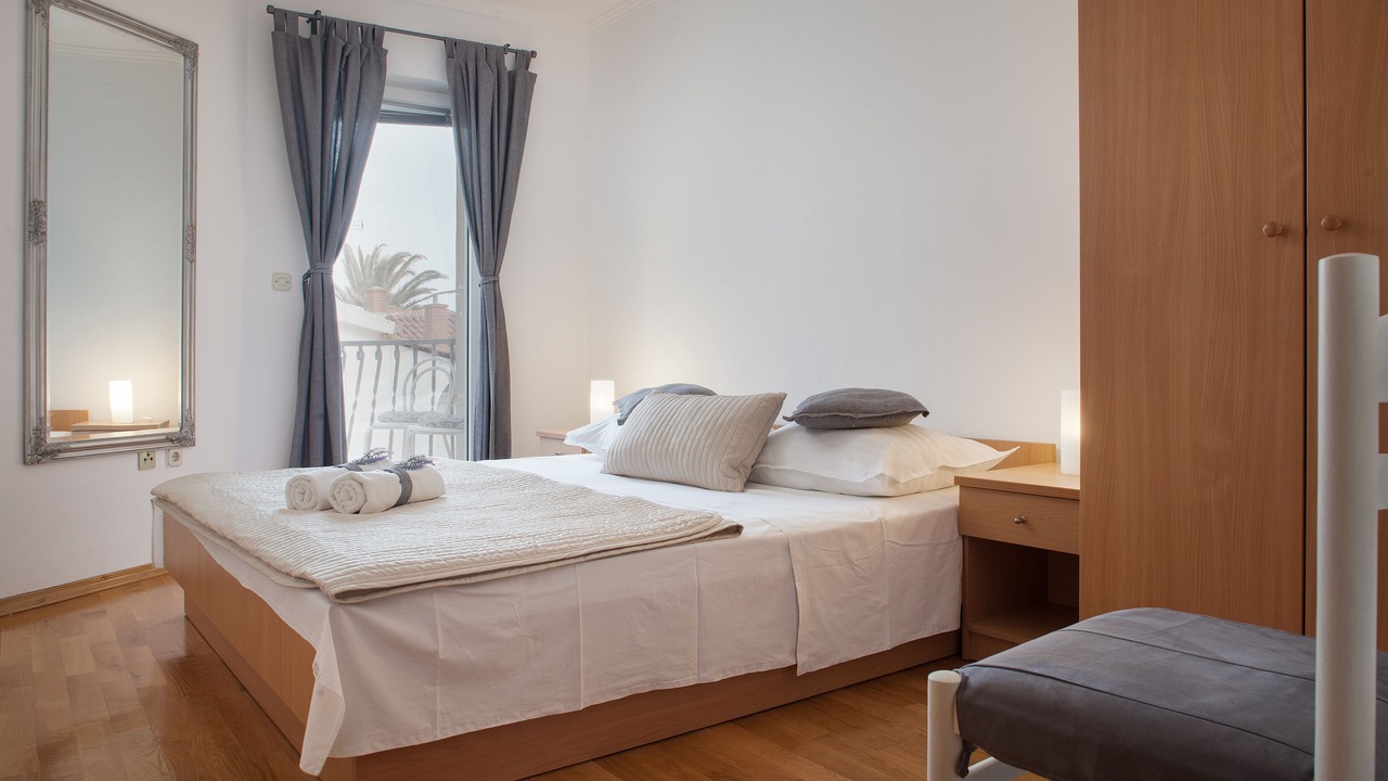 Photo of Bedroom in Makarska Old Town
