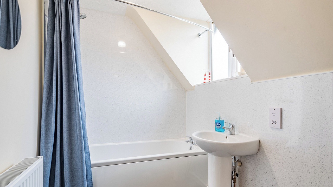 Photo of Bathroom in Coulter