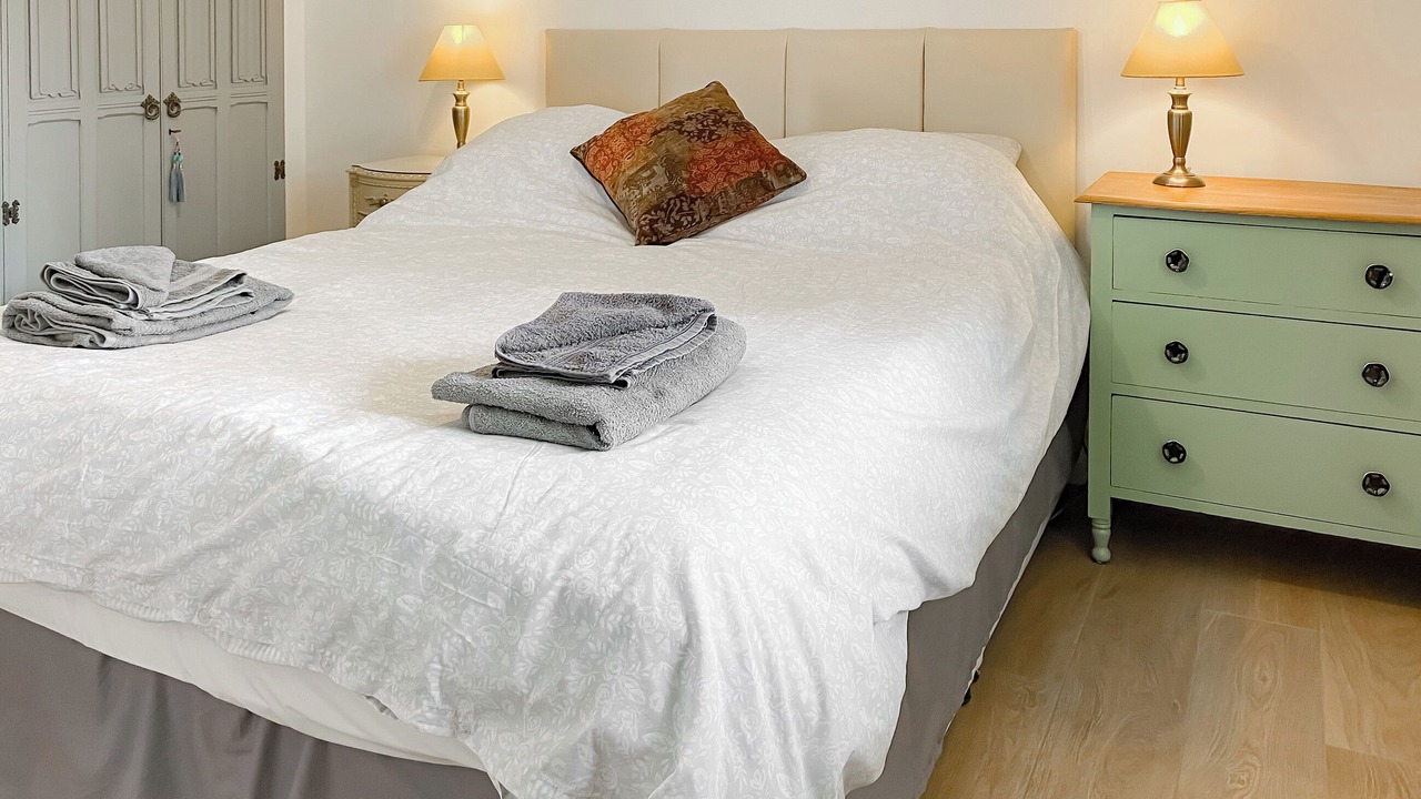 Photo of Others in Lower Wick